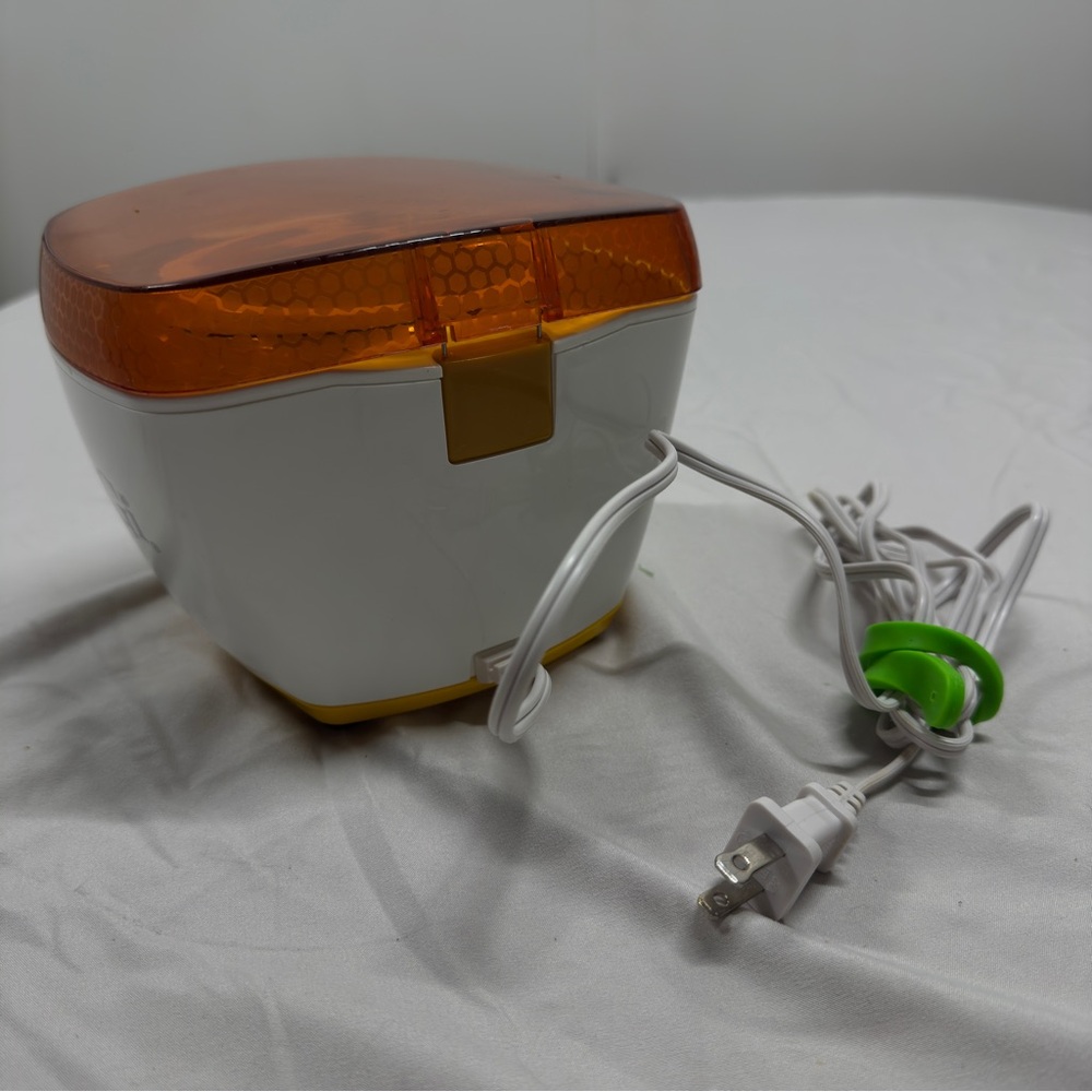 GiGi Honee Warmer Durable Professional Wax Warmer - Picture 6 of 10